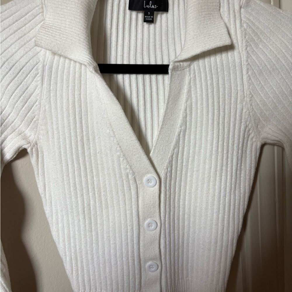 Lulu’s White Ribbed Button-Up Cardigan - Picture 2 of 3